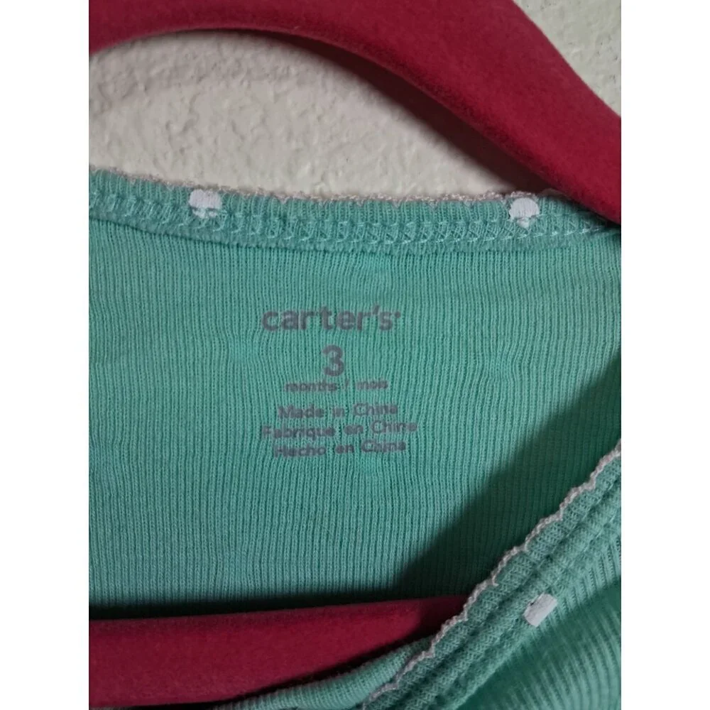 Carters elastic closure